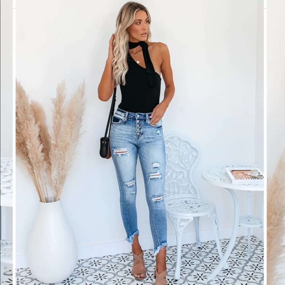 one shoulder vici top